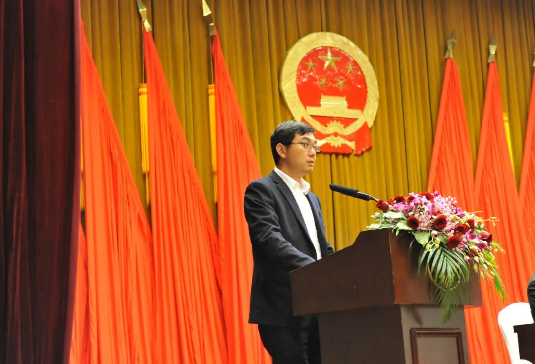 電熱毛巾架